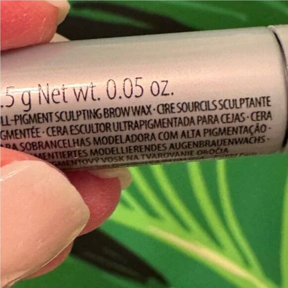 NWT Benefit Precisely, My Brow Wax - Shade 3 Warm Brown - Picture 12 of 13